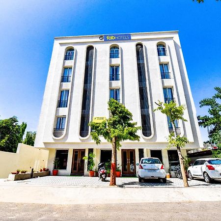 Fabhotel Shambhu Kripa Джапур Экстерьер фото